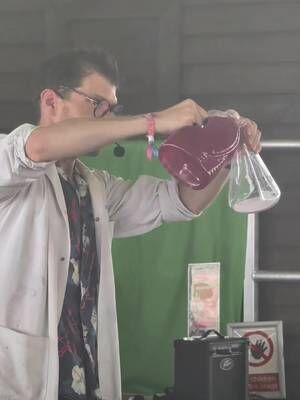 🔥 Science. Fire. Mind-blowing experiments. 🧪 Diatom Dave brought the fun to Over Farm! 🤯